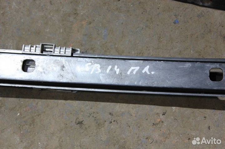 Стеклоподъёмник передний левый Audi Q7 (2005-2009)