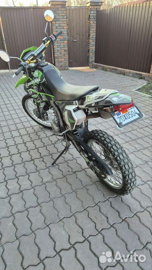 Продам Kawasaki KLX 250S (2013г.в.)