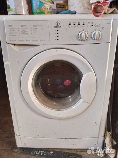 Стиральная машина indesit