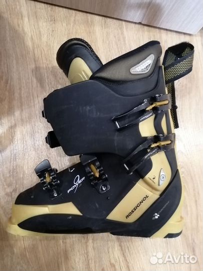Горнолыжные ботинки
