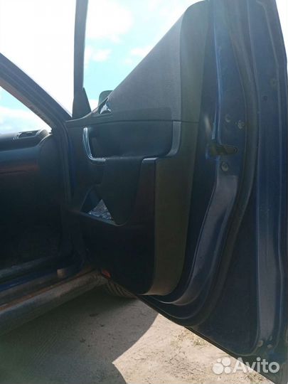 Volkswagen Passat 2.0 МТ, 2005, 282 000 км