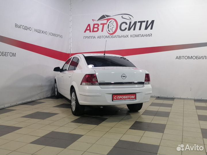 Opel Astra 1.6 МТ, 2011, 217 000 км