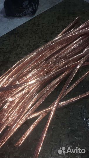 Закупаем лом цветных и чёрных металлов, платы. рзм