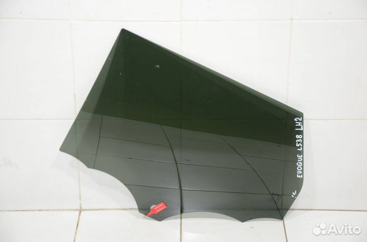 Стекло двери заднее левое Land Rover Range Rover