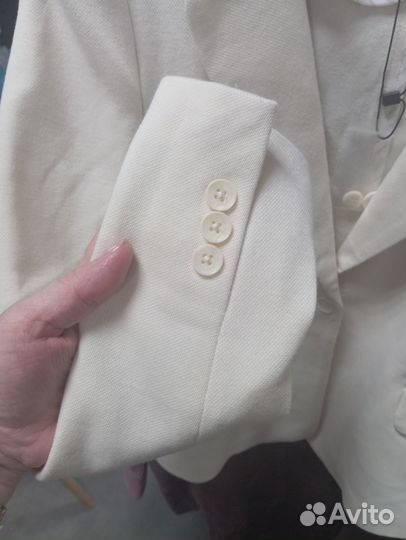 Жакет Vero Moda 42 размер бежевый