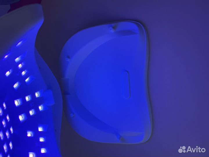 Лампа для маникюра и педикюра