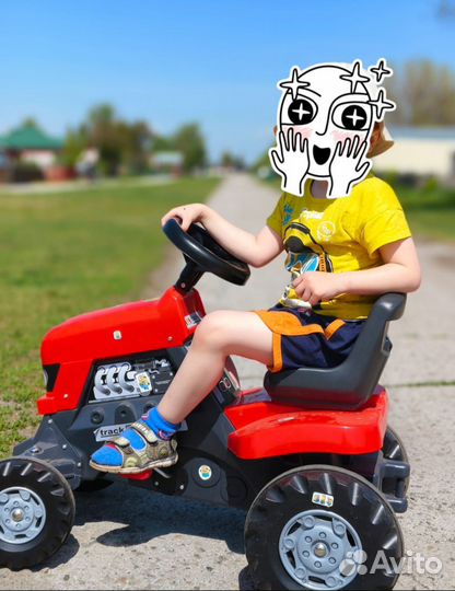 Трактор с педалями, есть прицеп