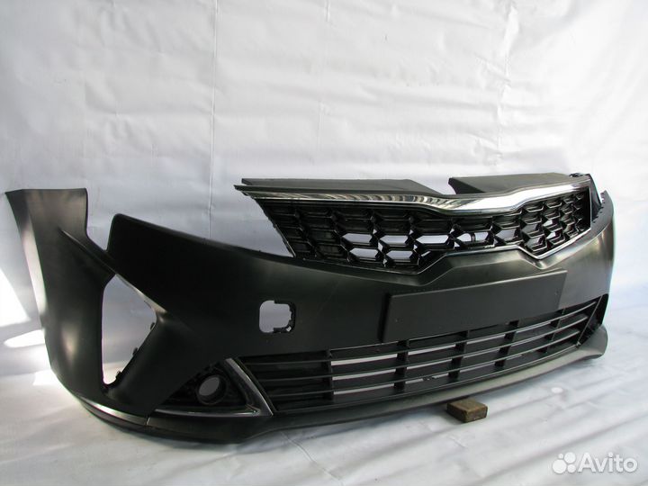 Kia Rio 4 бампер передний 2020+