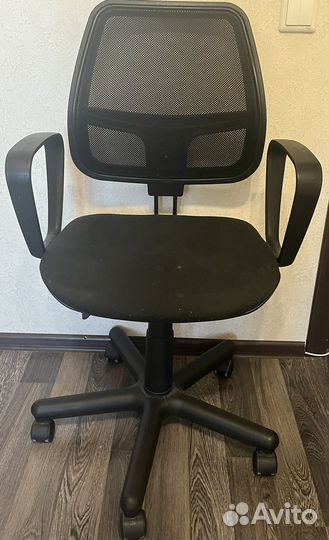 Компьютерное кресло