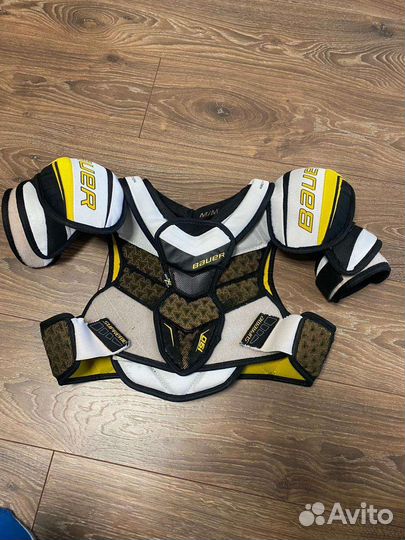 Хоккейный нагрудник bauer supreme 190