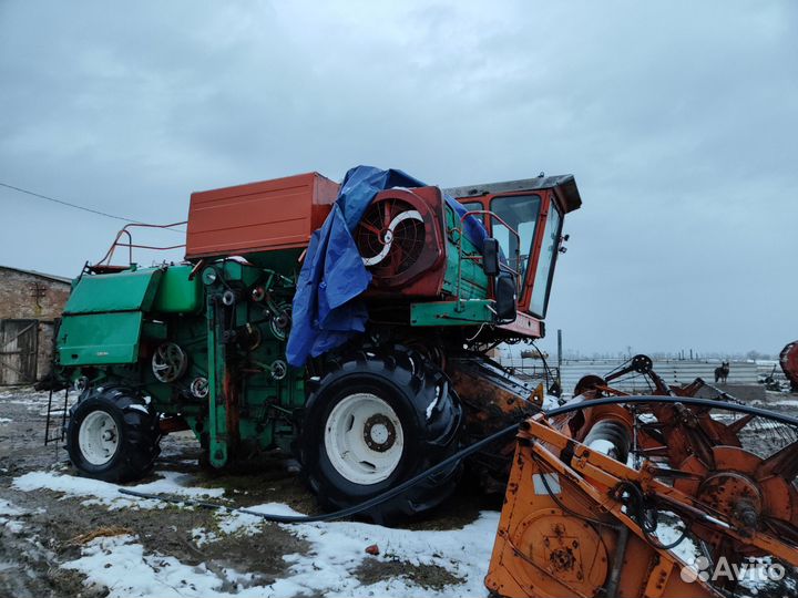Комбайн Ростсельмаш Дон 1500А, 1991