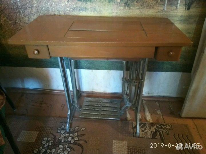 Швейная машинка