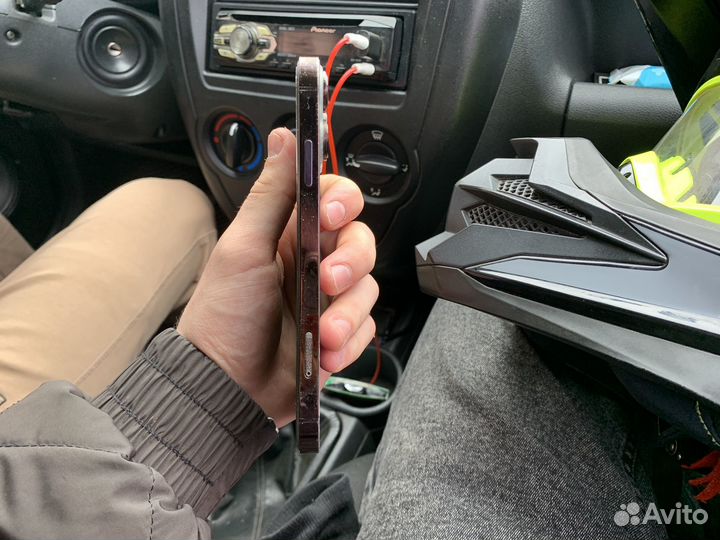 iPhone XR в корпусе 14 pro