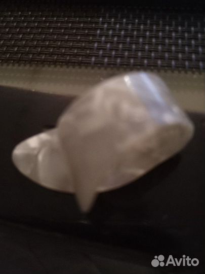 Медиатор для гитары с фиксацией на палец