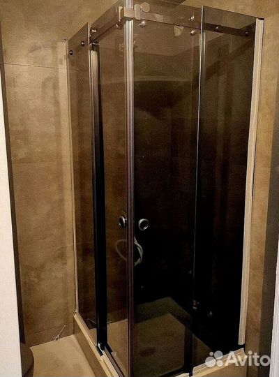 Душевая кабина