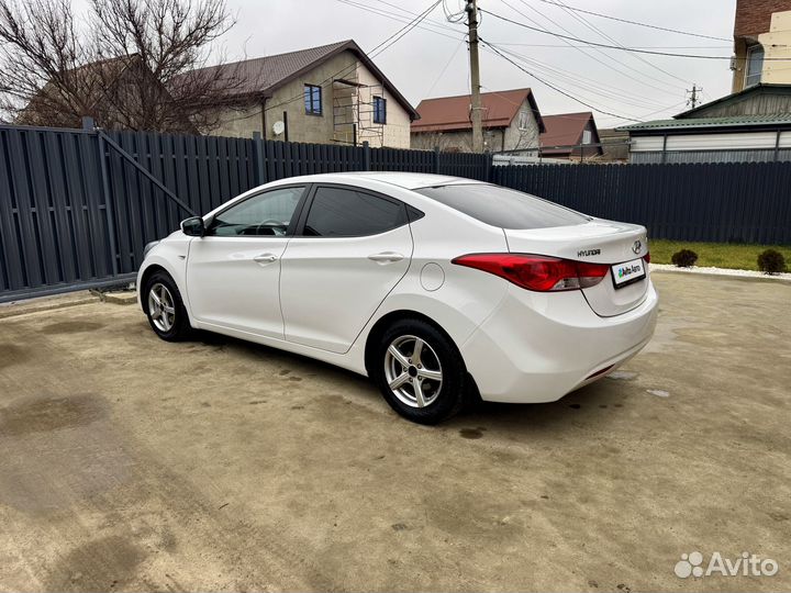 Hyundai Elantra 1.6 МТ, 2012, 148 000 км