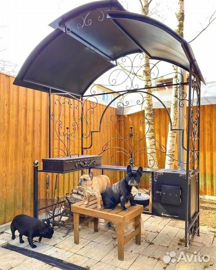 Кованый мангал с печью