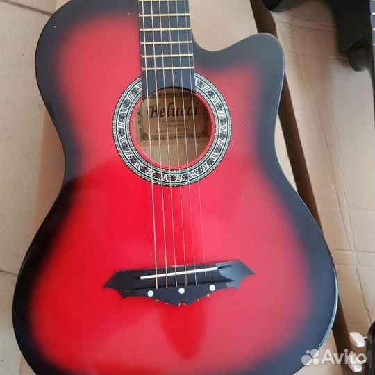 Гитара акустическая