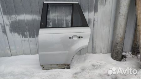 Дверь задняя левая