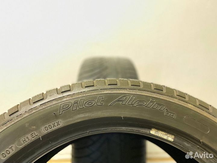 Michelin Pilot Alpin PA4 235/45 R18