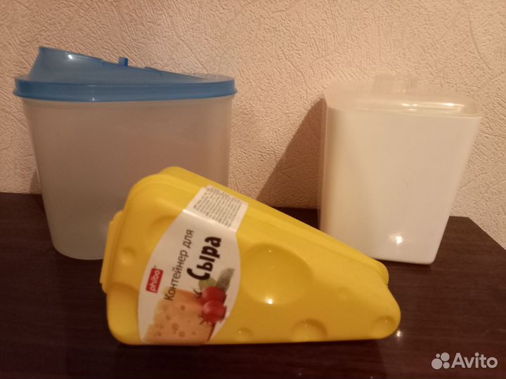 Контейнер 10 штук и 2 крышки + кувшин