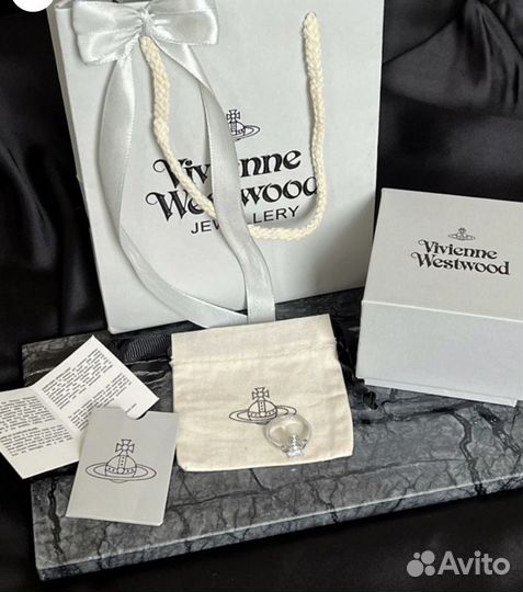 Кольцо Vivienne Westwood Reina