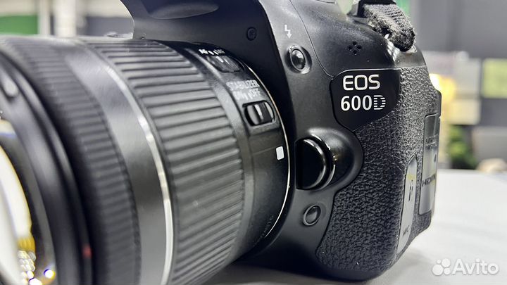Зеркальный фотоаппарат canon 600d