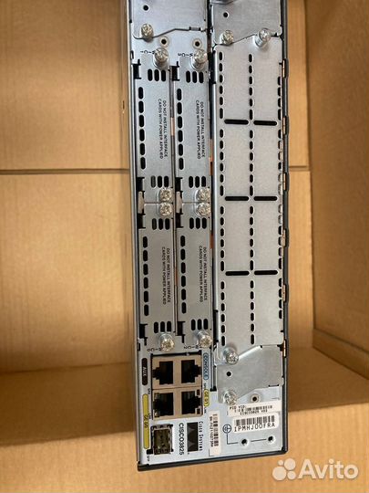 Маршрутизатор Cisco 3825