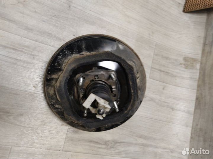 Усилитель тормозов вакуумный Peugeot 308 I