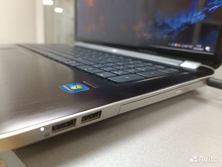 Игровой ноутбук HP 17.3 i5/6gb/HD 7400m gddr5/SSD