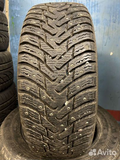 Nokian Tyres Hakkapeliitta 8 SUV 225/60 R17