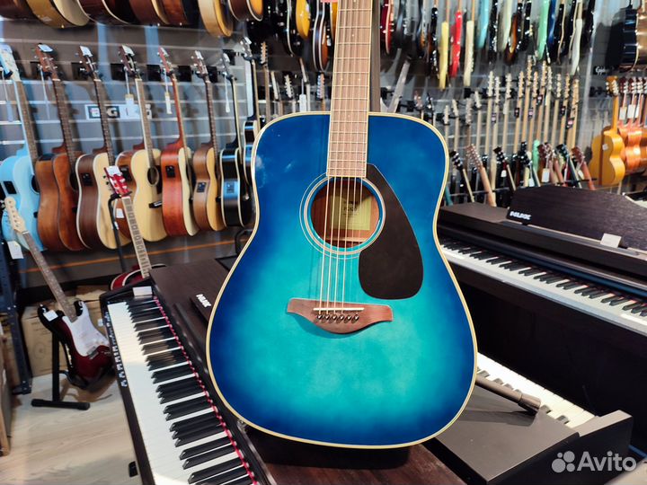 Yamaha FG820 Sunset Blue - акустическая гитара