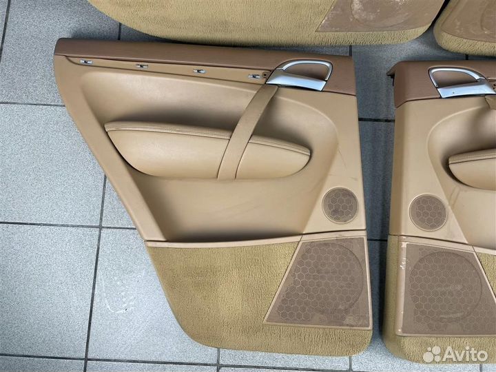 Дверные карты комплект Porsche Cayenne 957 20072