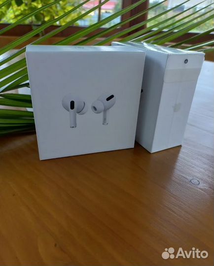 AirPods Pro Luxe