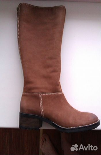 Новые сапоги из нубука