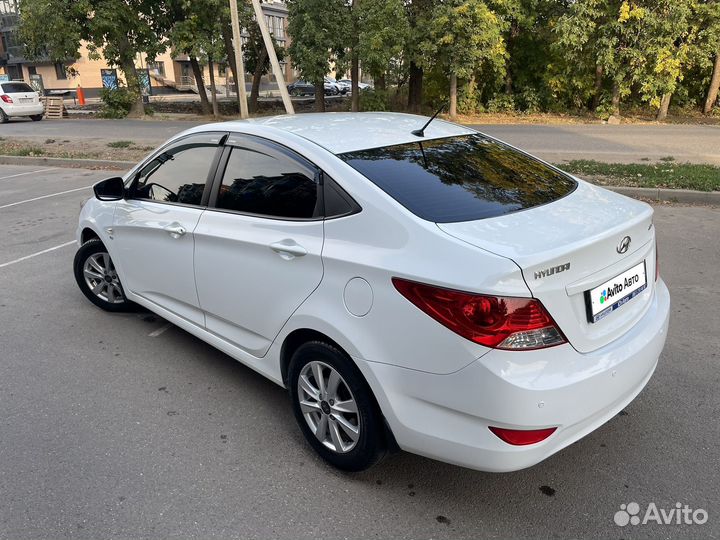 Hyundai Solaris 1.6 AT, 2013, 111 284 км