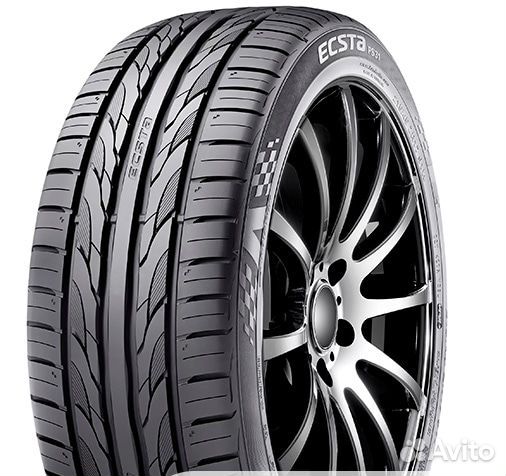 Kumho Ecsta PS31 215/45 R17 91W