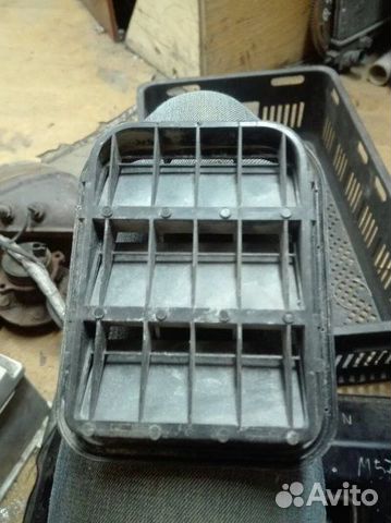 Решетка вентиляционная Skoda Octavia liftback 1