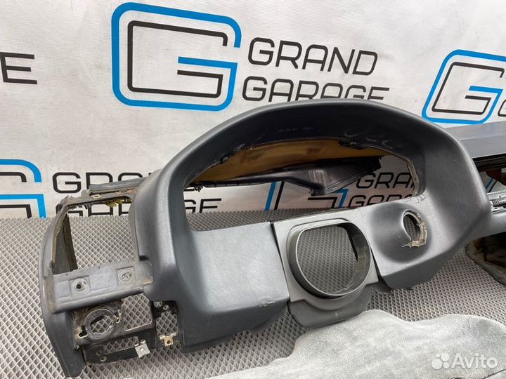 Торпедо Mercedes-Benz S-Class W140