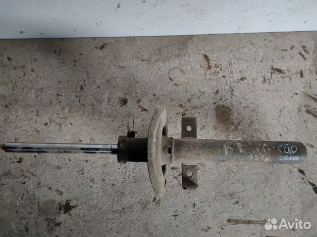 Амортизатор газомасляный передний Renault Clio 3