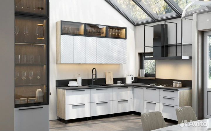 Кухня в потолок в наличии