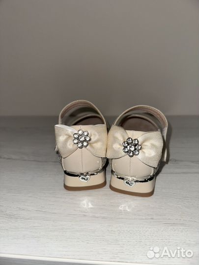 Туфли для девочки 34 размер