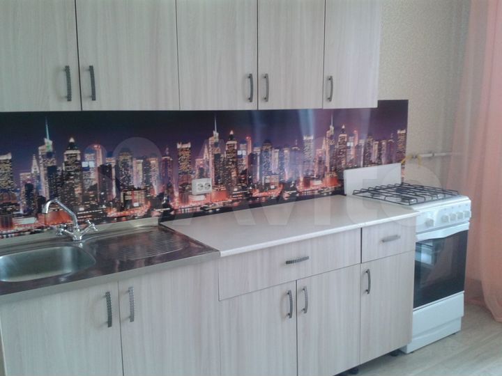 1-к. квартира, 41 м², 8/10 эт.