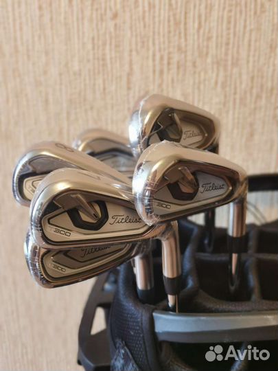 Клюшки для гольфа Titleist T300, айроны