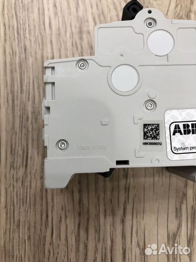 Автомат дифференциальный ABB DS201 16А