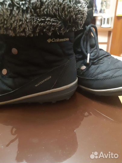 Обувь зимняя Columbia размер 23.5- 24 см по стельк