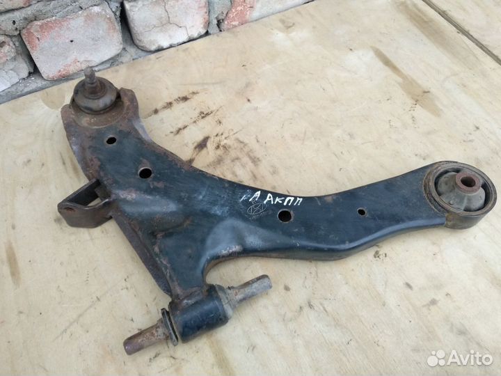 Передний правый рычаг Элантра 3 Elantra 3