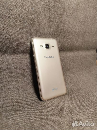 Samsung Galaxy J3 (2016) SM-J320F/DS, 8 ГБ