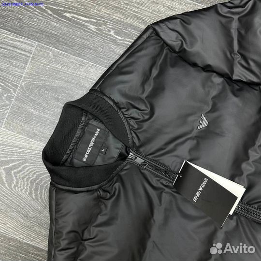 Бомбер Armani: ваш стильный спутник