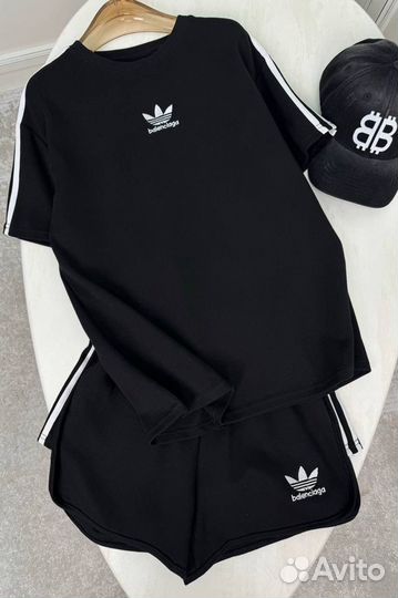 Женский костюм с шортами adidas /balenciaga